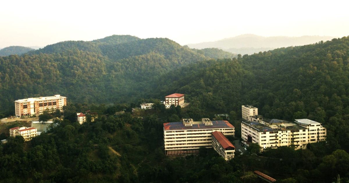 नेपाली विद्यार्थीलाई गज्जबको अफर, आसम डाउन टाउन युनिभर्सिटीले सय जनालाई पूर्ण छात्रवृत्ति दिने