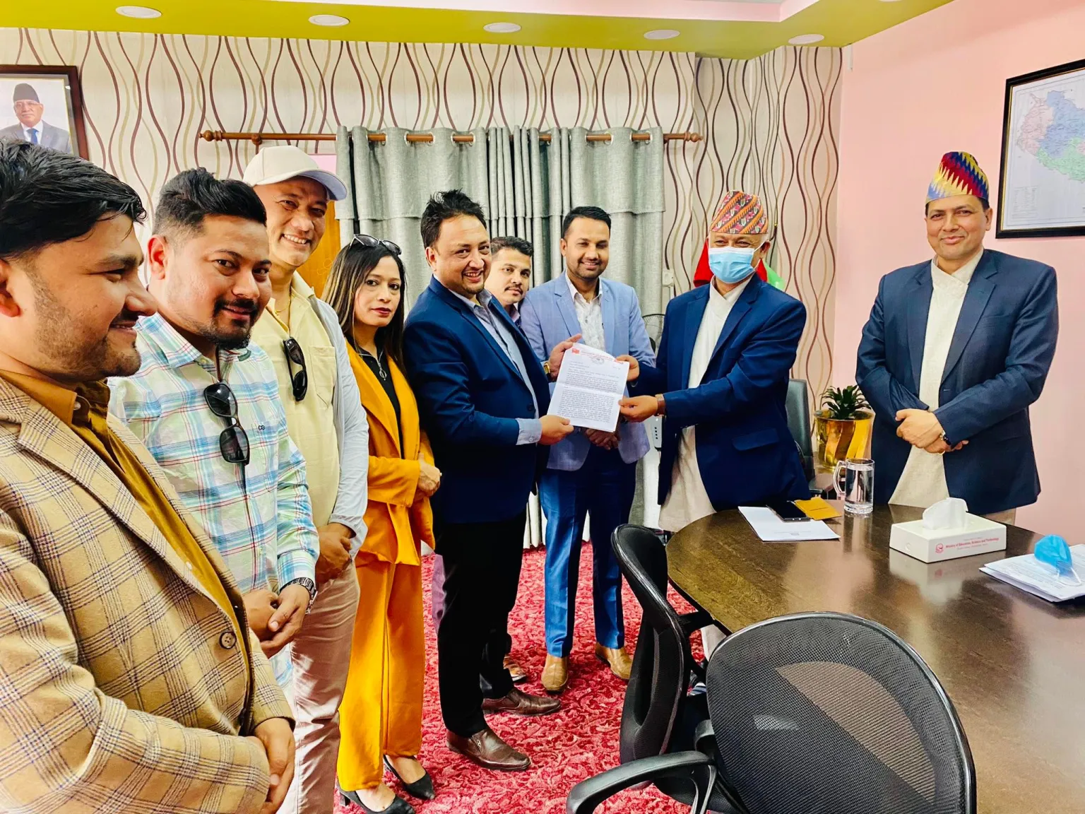 अन्ततः पछि हट्यो सरकार, एनओसी पहिले जस्तै सहज उपलब्ध हुने