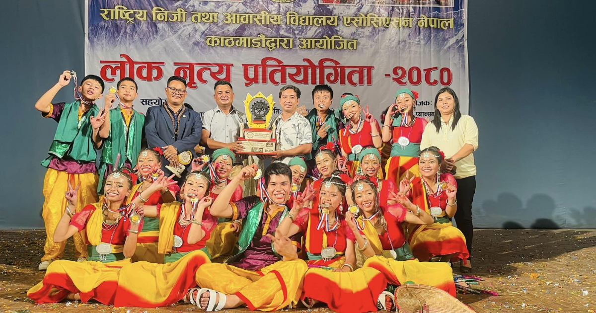 उपत्यकाव्यापी विद्यालय स्तरीय लोक नृत्य प्रतियोगितामा मनास्लु वर्ल्ड स्कुललाई द्वितीय पुरस्कार
