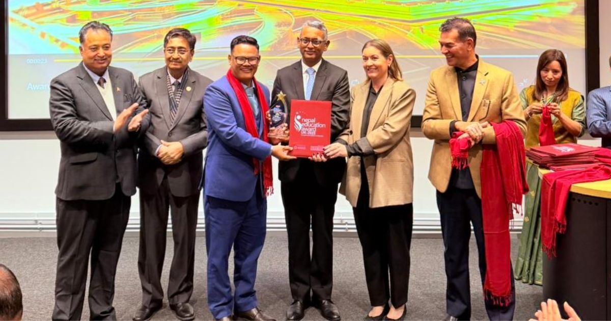 मनास्लु वर्ल्ड कलेजलाई ‘बेस्ट प्लस टु फर एकेडेमिक एक्सिलेन्स अवार्ड–२०२५’